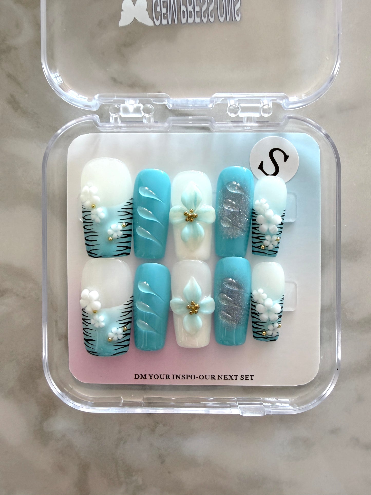 Aqua Blossom